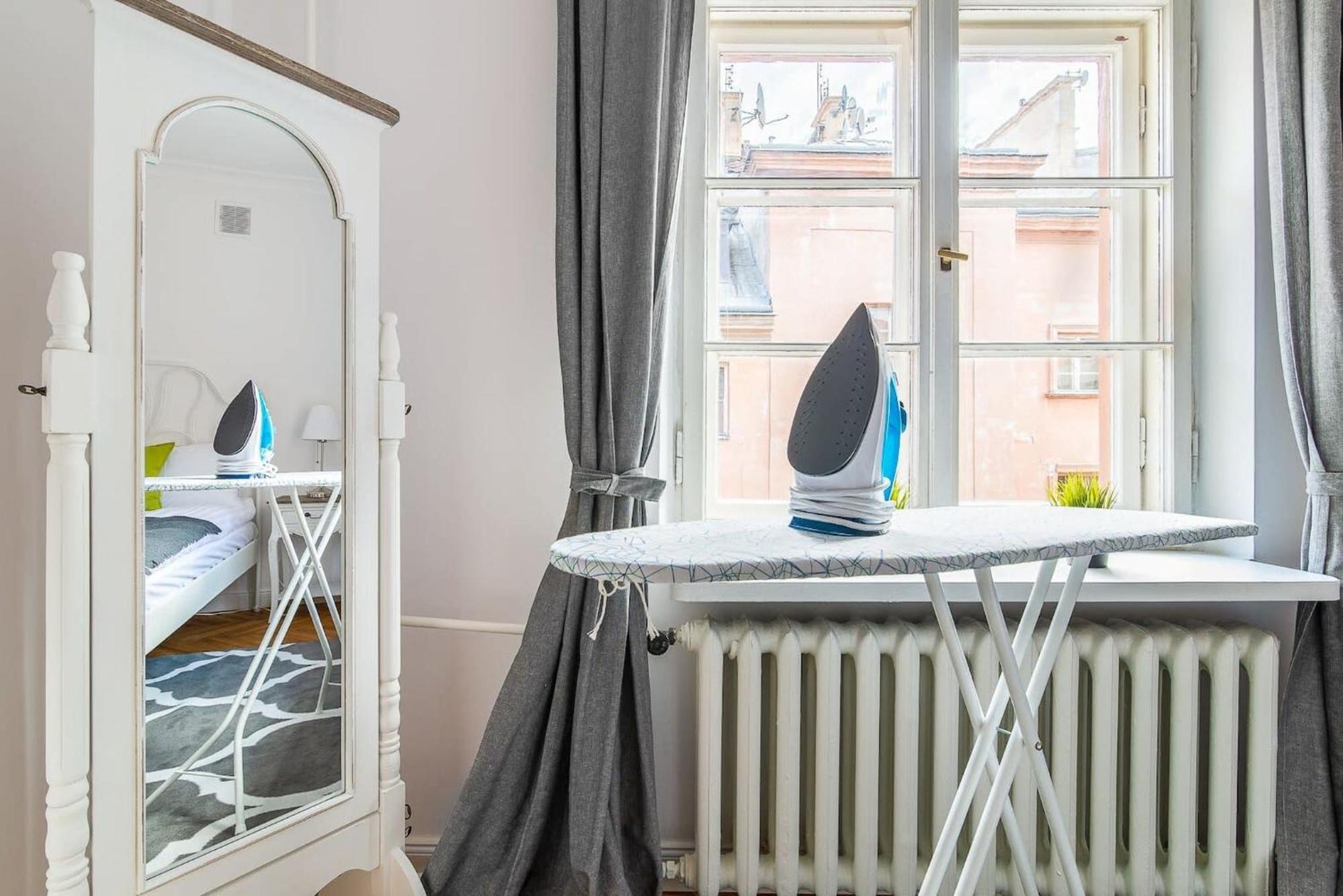 Senatorska 7 By Noclegi Renters Warsaw Exterior photo